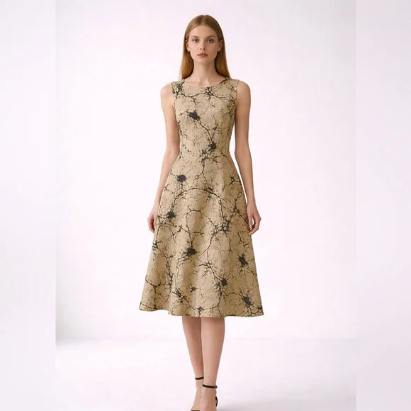 Elegant Beige and Black Women's Dress - Picture 2 of 7